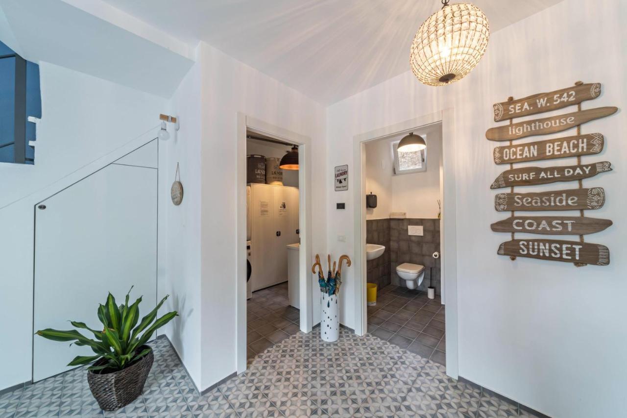 Casa Royale Appartamento Terra Lierna Eksteriør billede